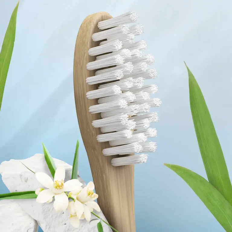 ORAL-B Οδοντόβουρτσα Bamboo - 1 τεμάχιο