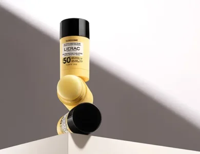 LIERAC SUNISSIME LE STICK PROTECTEUR SPF 50+ ΑΝΤΗΛΙΑΚΌ ΠΡΟΣΤΑΤΕΥΤΙΚΌ ΣΤΙΚ ΓΙΑ ΠΡΌΣΩΠΟ & ΕΥΑΊΣΘΗΤΕΣ ΖΏΝΕΣ 15gr
